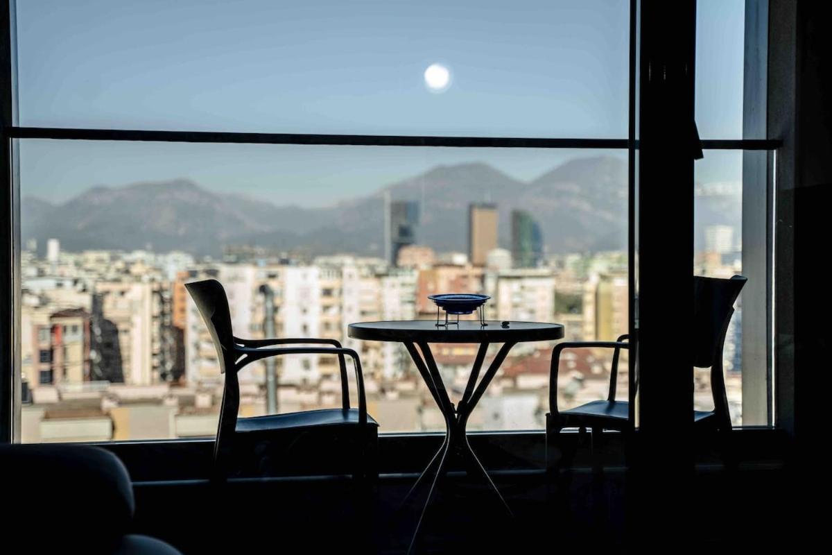 Hideaways , Breathtaking View & Free Parking *
