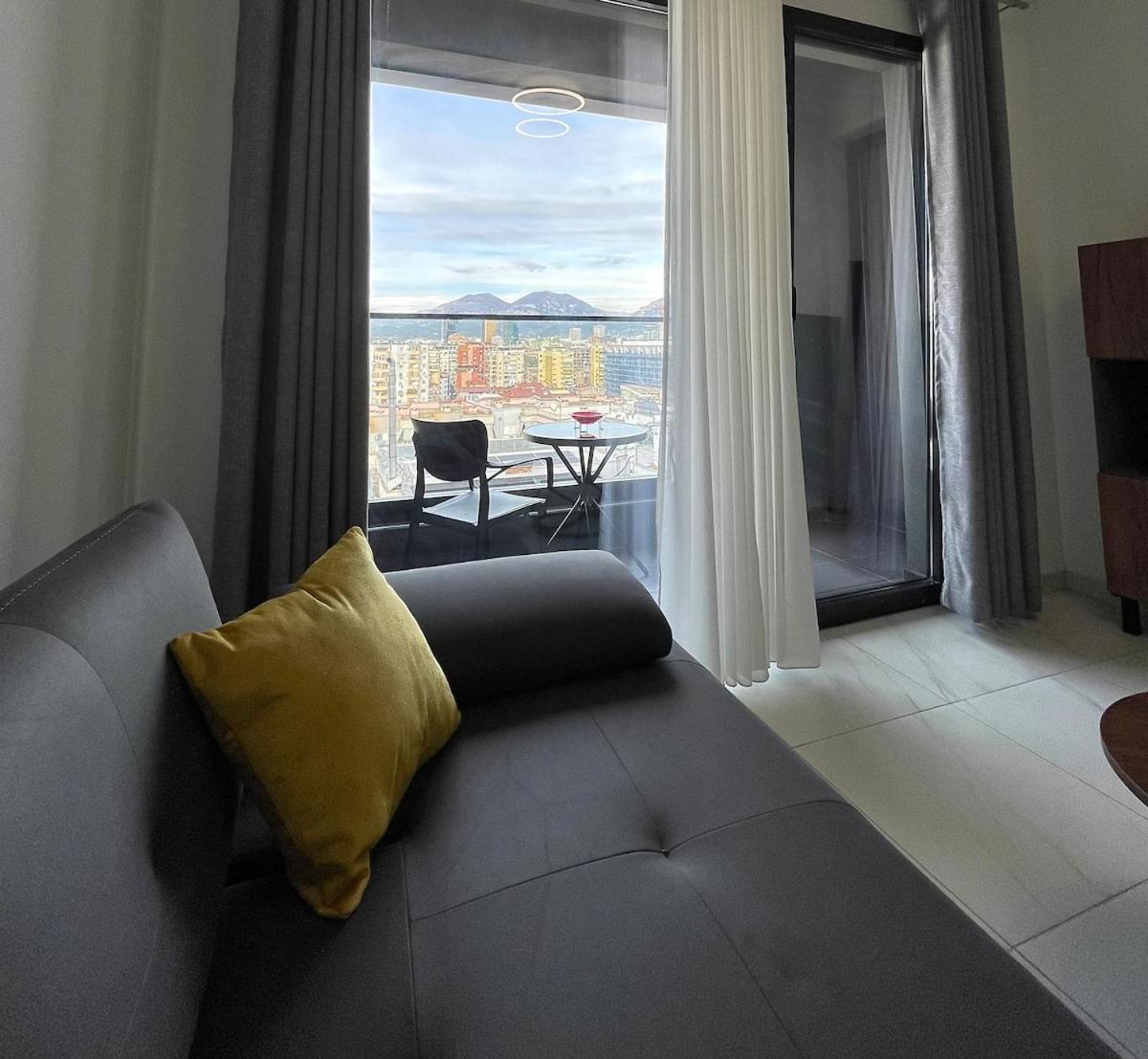 Hideaways , Breathtaking View & Free Parking