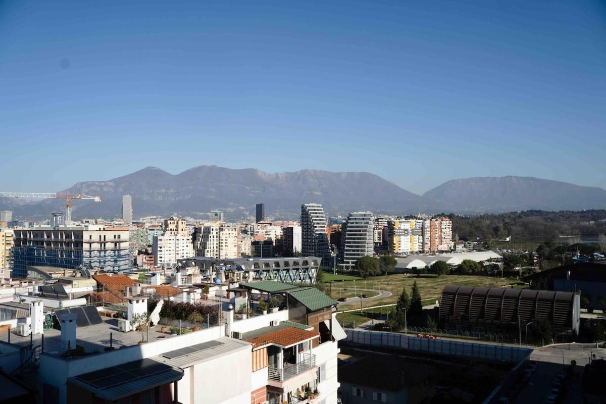 Apartment Hideaways , Breathtaking View & Free Parking